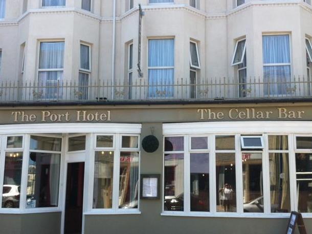 The Port Hotel Portrush Eksteriør bilde