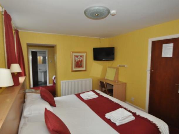 The Port Hotel Portrush Eksteriør bilde